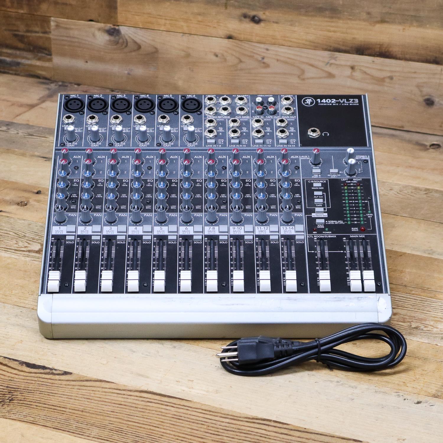 Mackie 1402 VLZ3 Analog Mixing Console