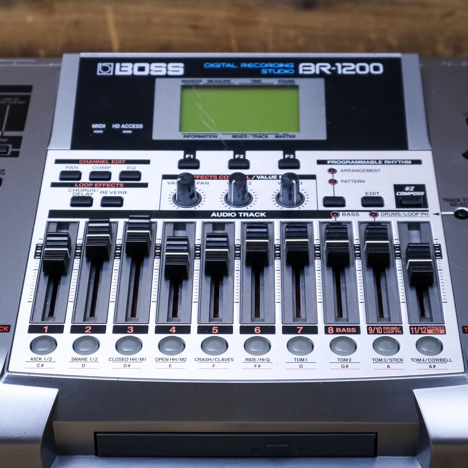 Boss BR-1200CD Digital Studio Multitrack Recorder