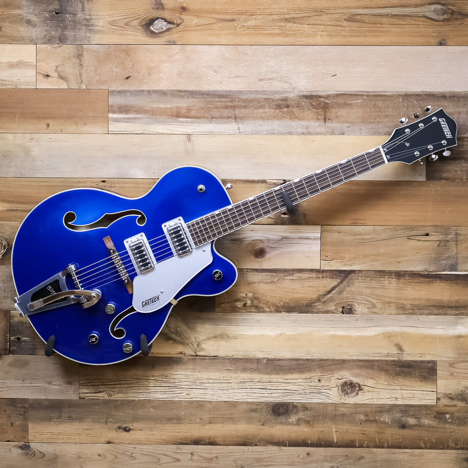 Gretsch G5420T Electromatic Classic Hollow Body Electric Guitar, Azure Metallic