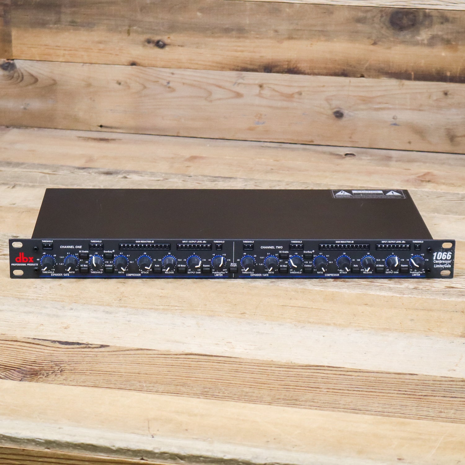 DBX 1066 2-Channel Compressor/Limiter/Gate