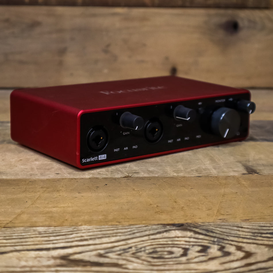 Focusrite Scarlett 4i4 (3rd Gen) USB Audio Interface