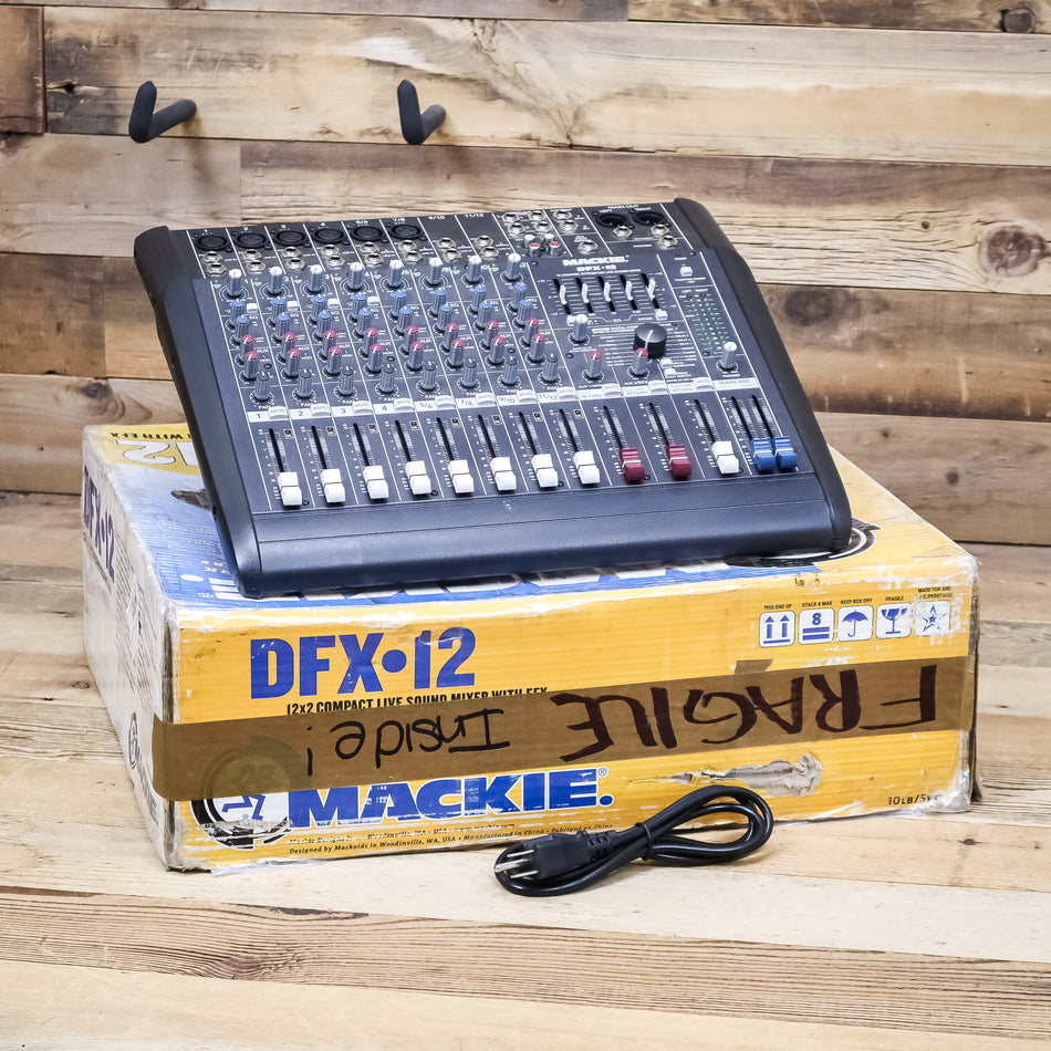 Mackie DFX12 12x2 Analog Mixer with Effects