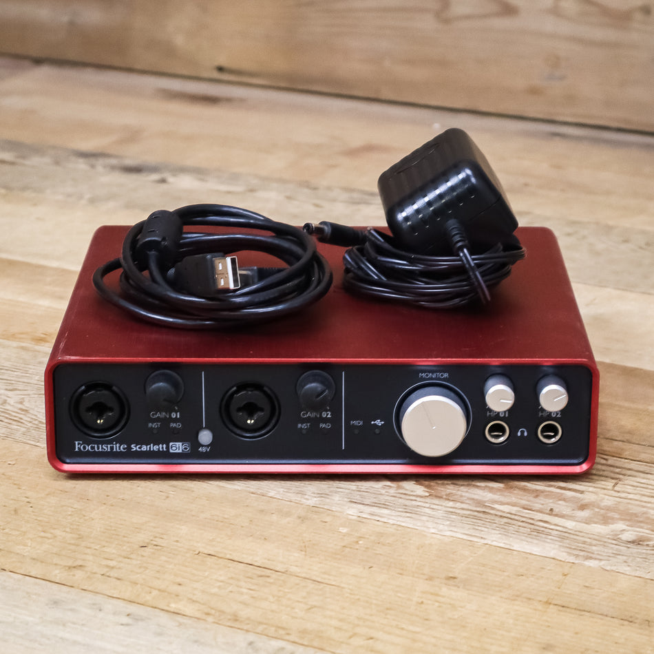 Focusrite Scarlett 6i6 USB Audio Recording Interface