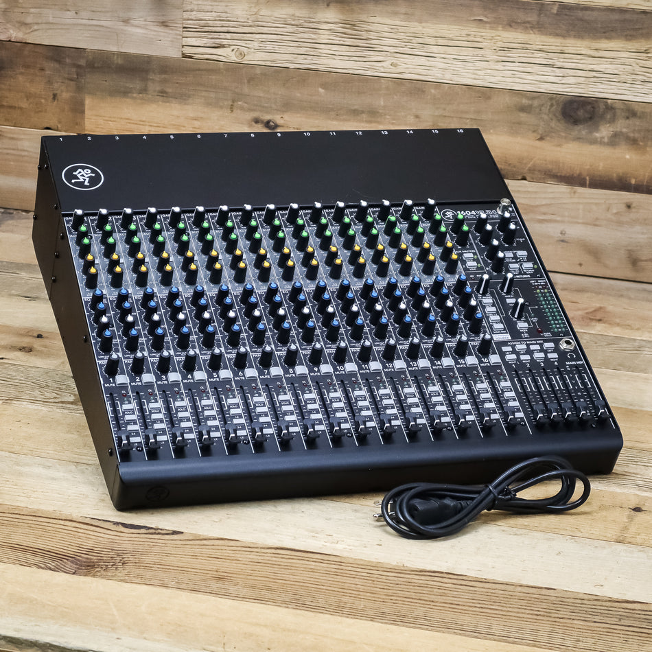 Mackie 1604 VLZ4 16-Channel Mixer